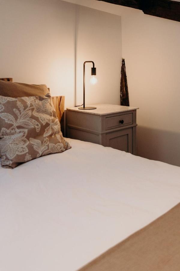 Appartement Aux Larges Pierres à Anhée Extérieur photo